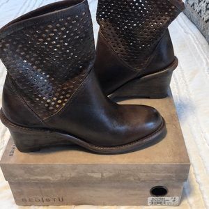 Bedstu Boot size 7